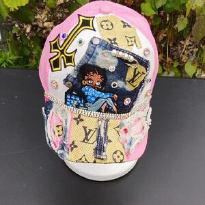 Stacy Adams Pink and Blue Embellished Hat